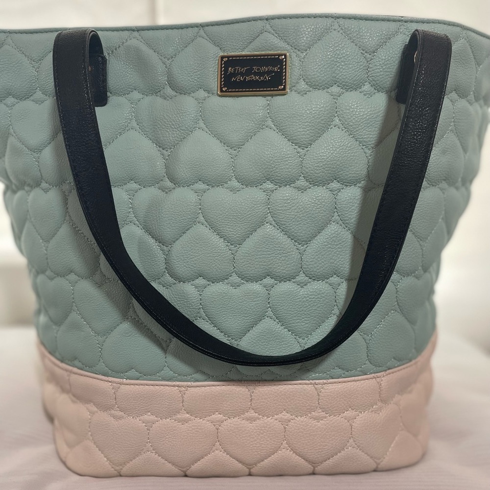 BETSEY JOHNSON Quilted Heart Tote